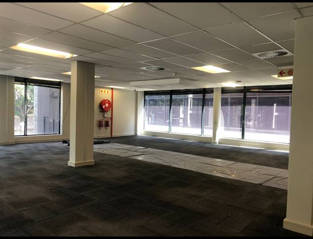 326M² OFFICE TO LET IN WAVERLEY